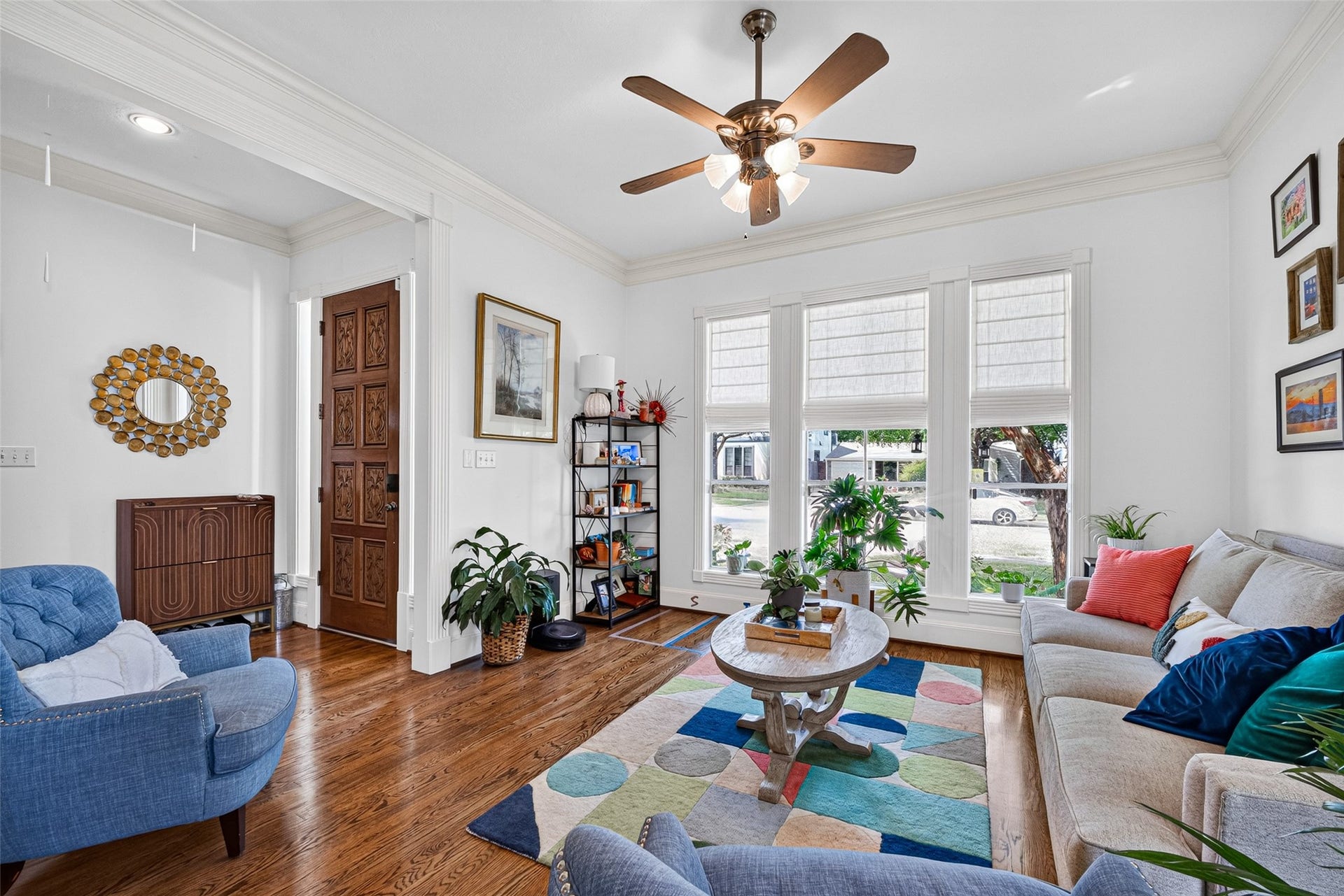 5217 Beech Street, Bellaire, TX 77401 5217 Beech Street, Bellaire, TX 77401