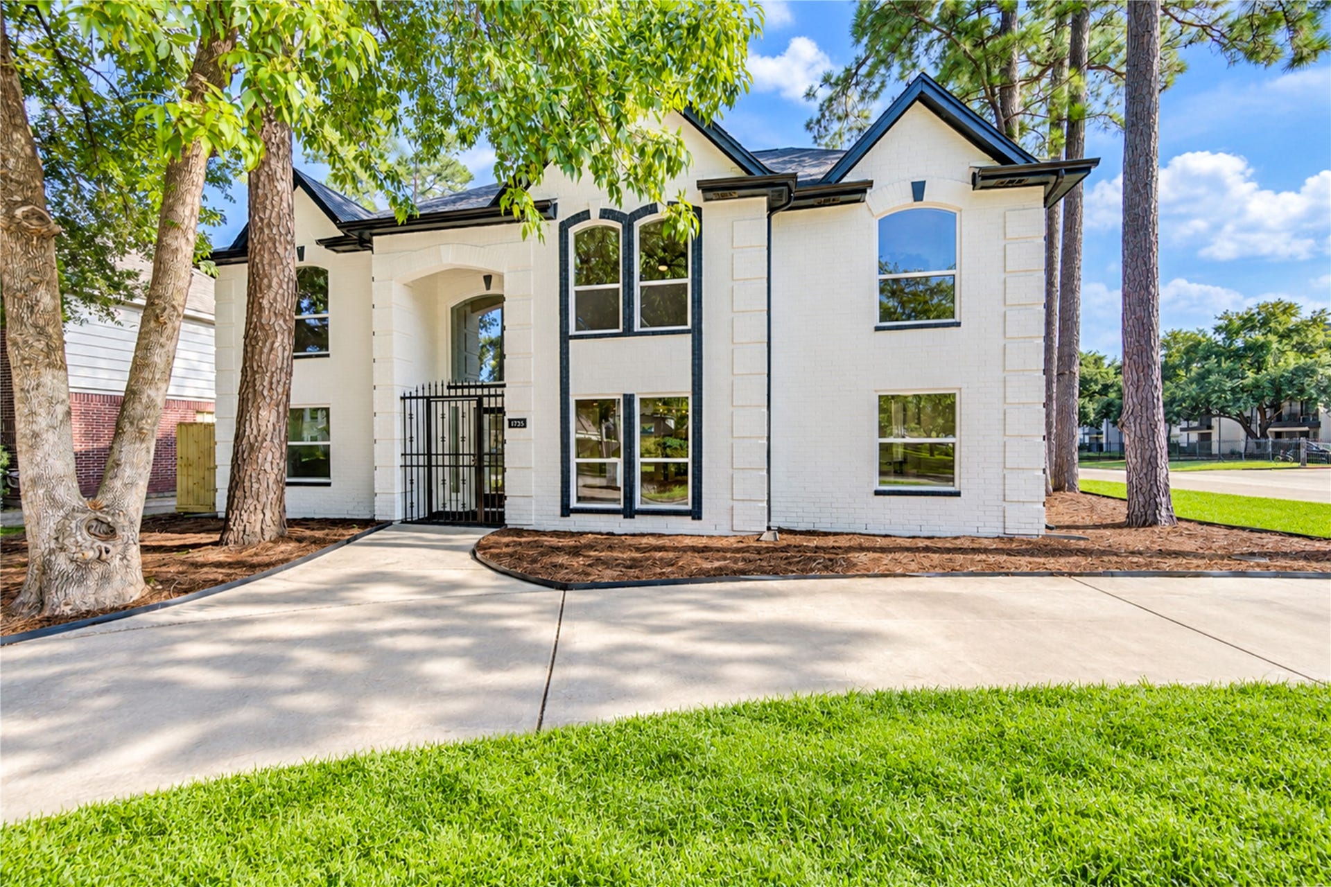 6735 Coral Ridge Road, Houston, TX 77069