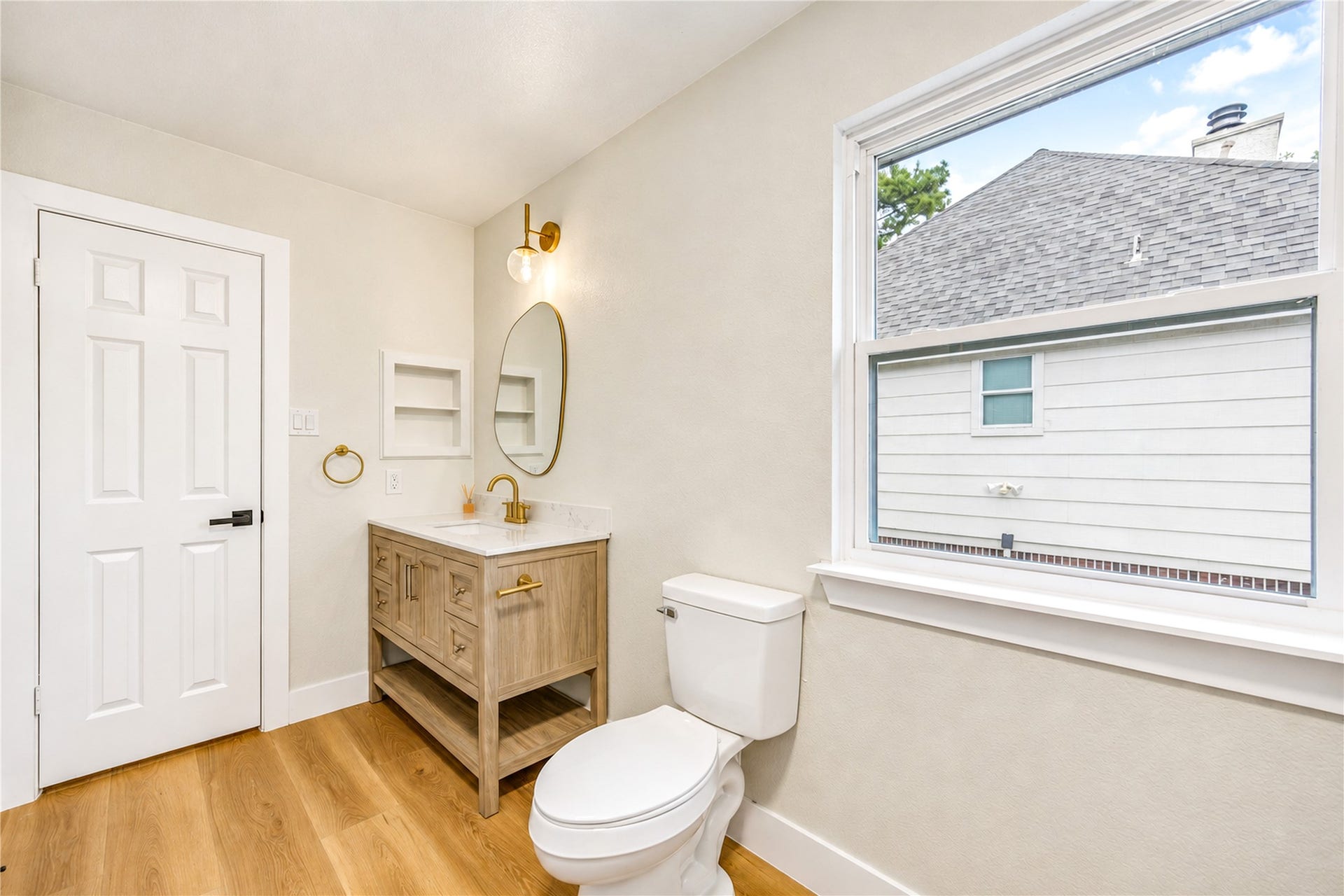 6735 Coral Ridge Road, Houston, TX 77069