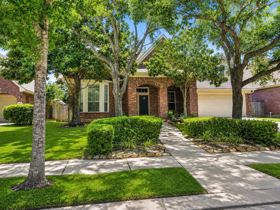 Property photo for 23702 Whispering Wind, Katy, TX