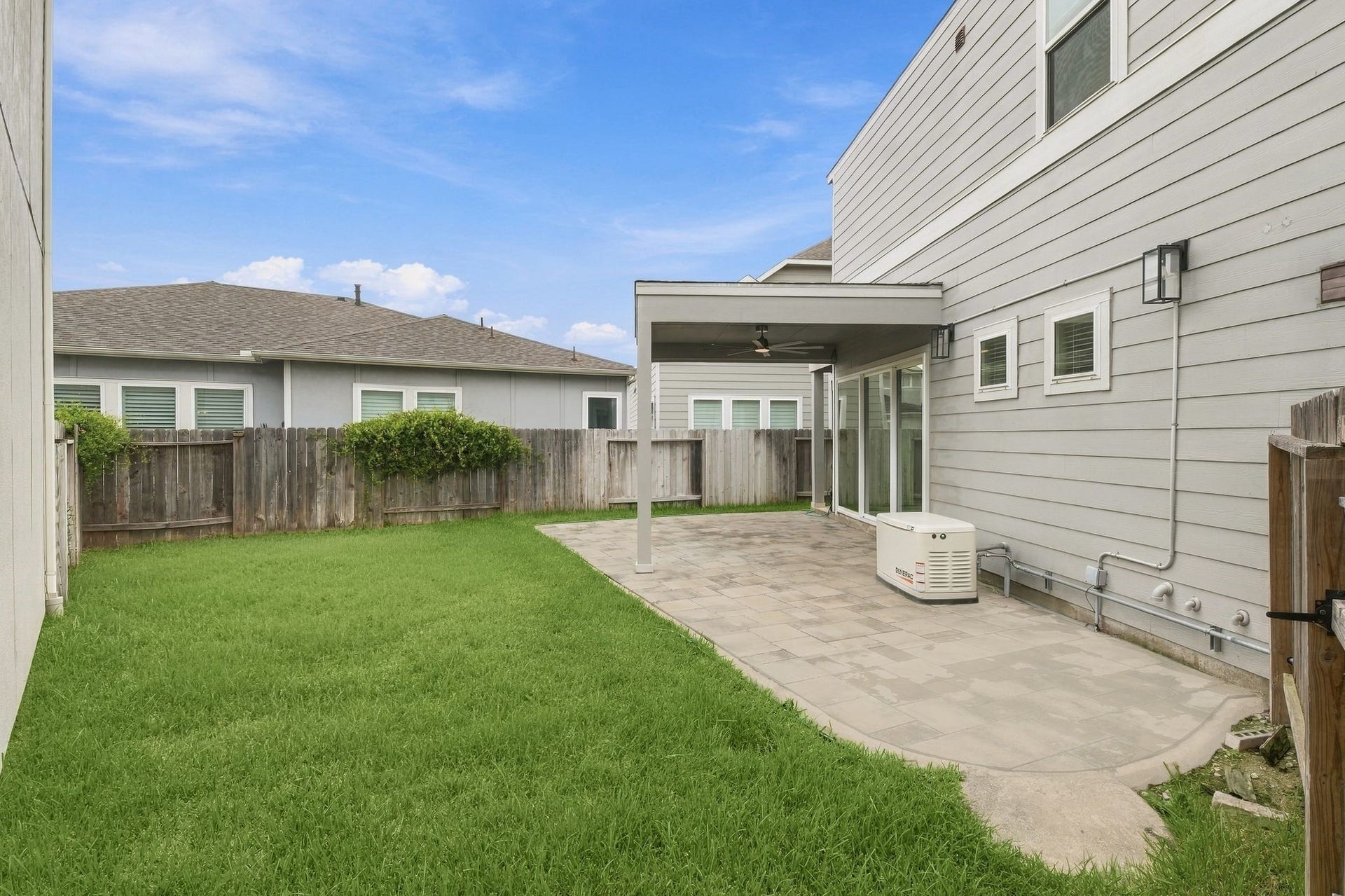 3208 Craftsman Place, Houston, TX 77080 3208 Craftsman Place, Houston, TX 77080