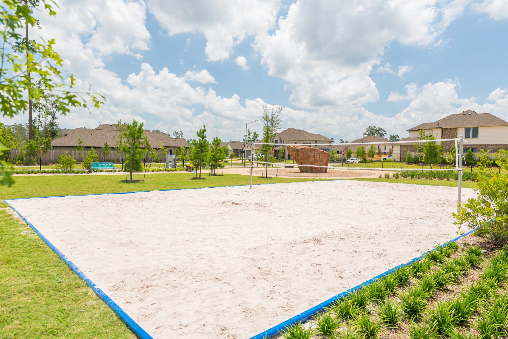 706 Santa Elena Trail, Conroe, TX 77304 Residents enjoy the 88-acre Grand Lake, perfect for fishing, kayaking, or simply enjoying scenic waterfront views.