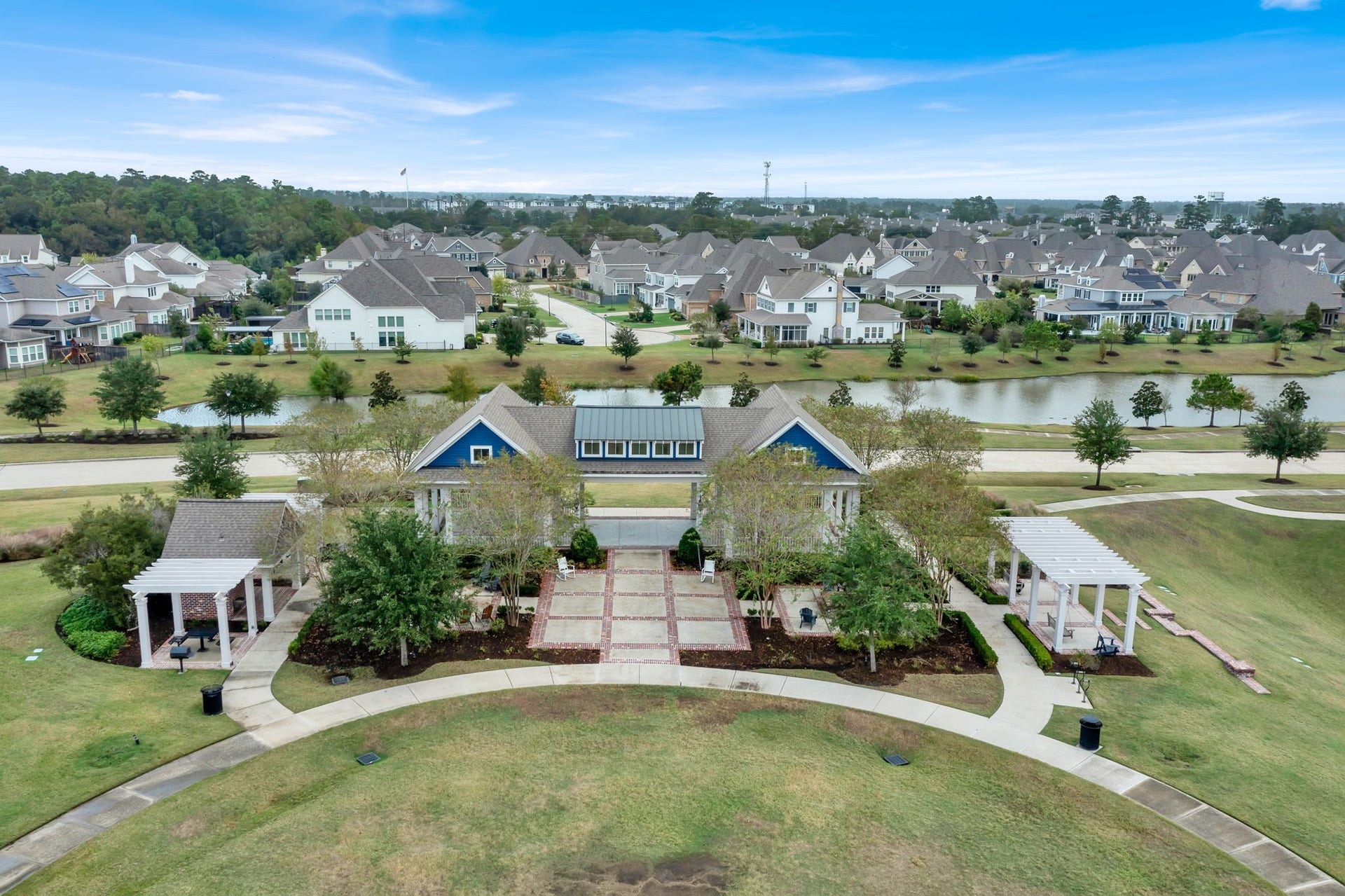 2082 Gadwall drive, Conroe, TX 77384 HOA Pavilion