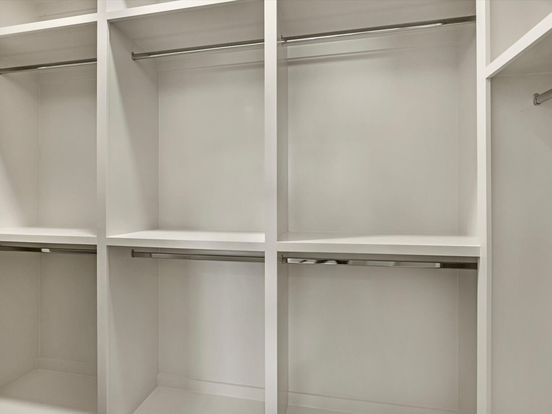 3307 Delhi Street, Houston, TX 77022 Unit 2: Primary Bedroom Closet