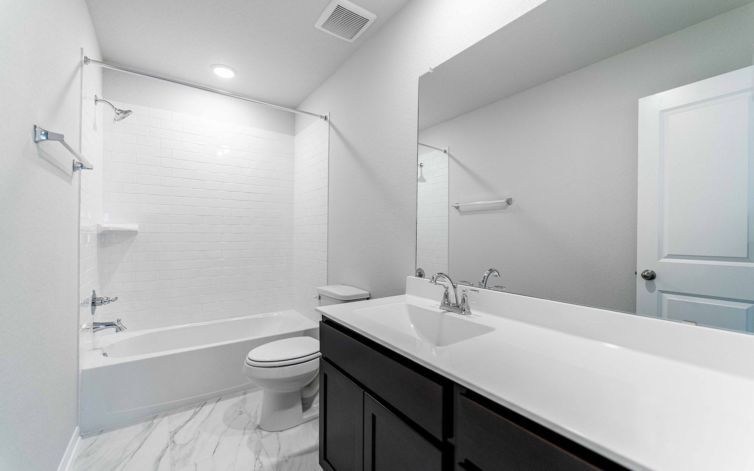 2822 Peridot Drive, Rosharon, TX 77583 2822 Peridot Drive, Rosharon, TX 77583