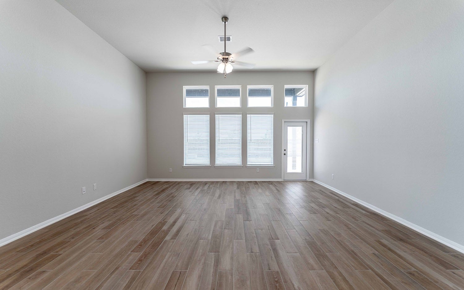 2822 Peridot Drive, Rosharon, TX 77583 2822 Peridot Drive, Rosharon, TX 77583