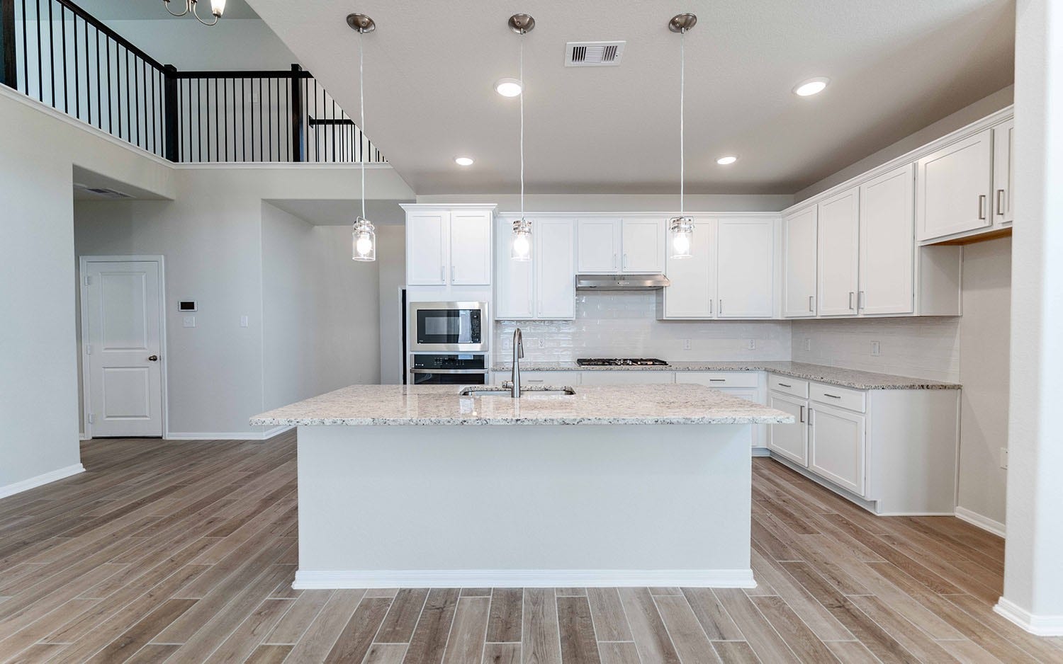 2822 Peridot Drive, Rosharon, TX 77583 2822 Peridot Drive, Rosharon, TX 77583