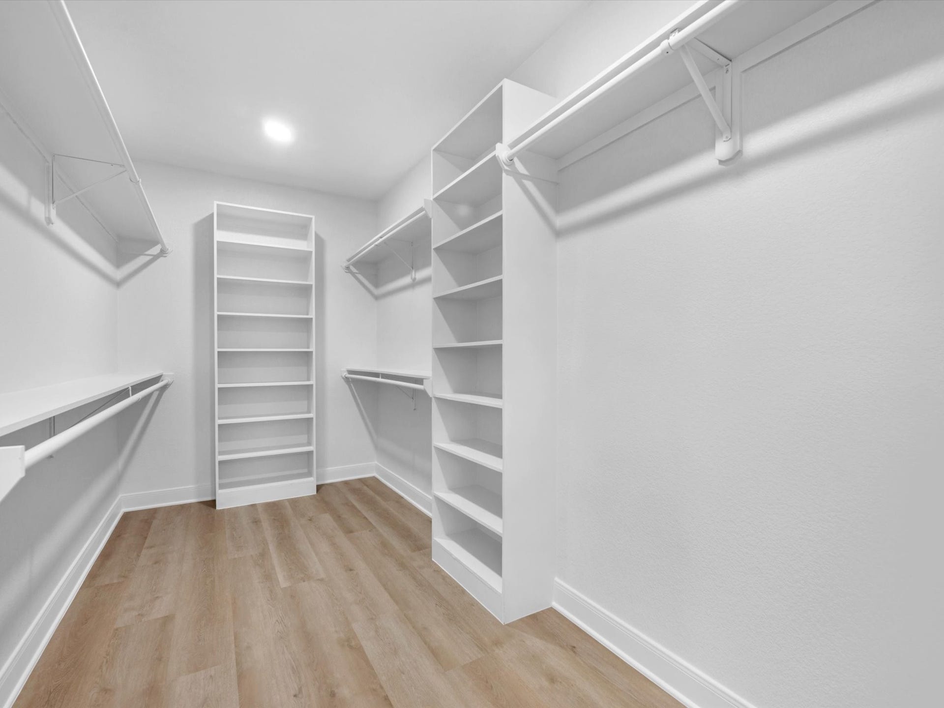 4814 Winfree Drive, Houston, TX 77021 4814 Winfree Drive, Houston, TX 77021