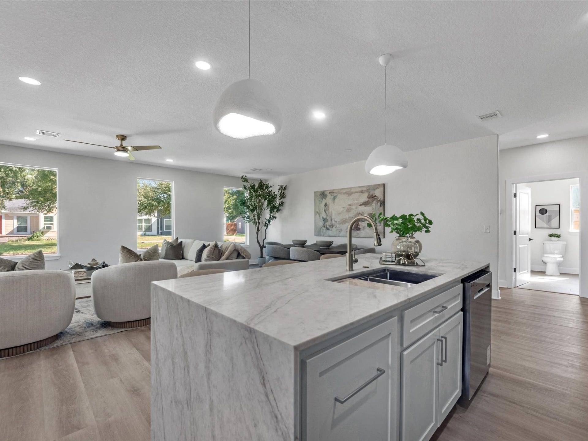 4814 Winfree Drive, Houston, TX 77021 4814 Winfree Drive, Houston, TX 77021
