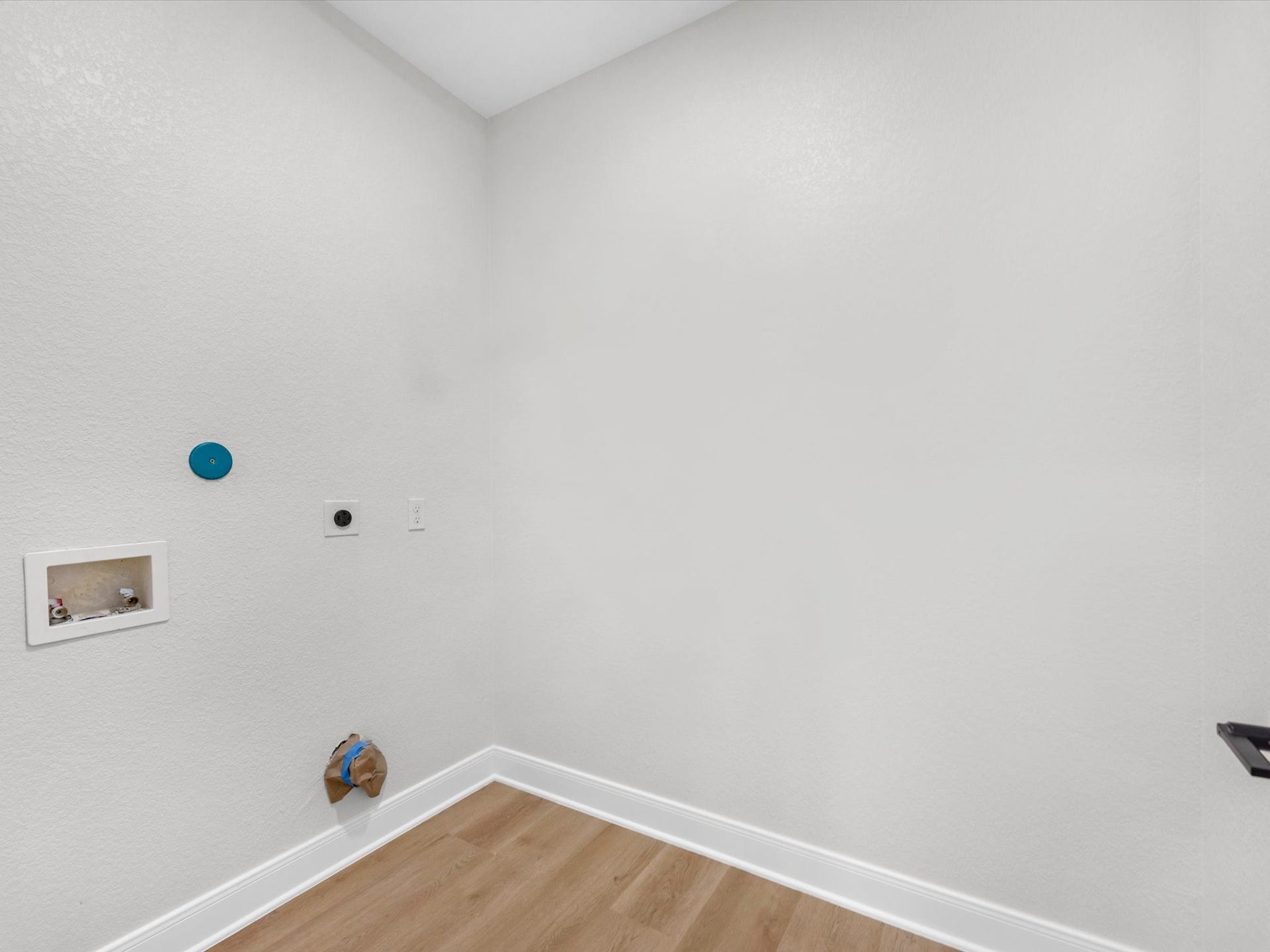 4814 Winfree Drive, Houston, TX 77021 4814 Winfree Drive, Houston, TX 77021