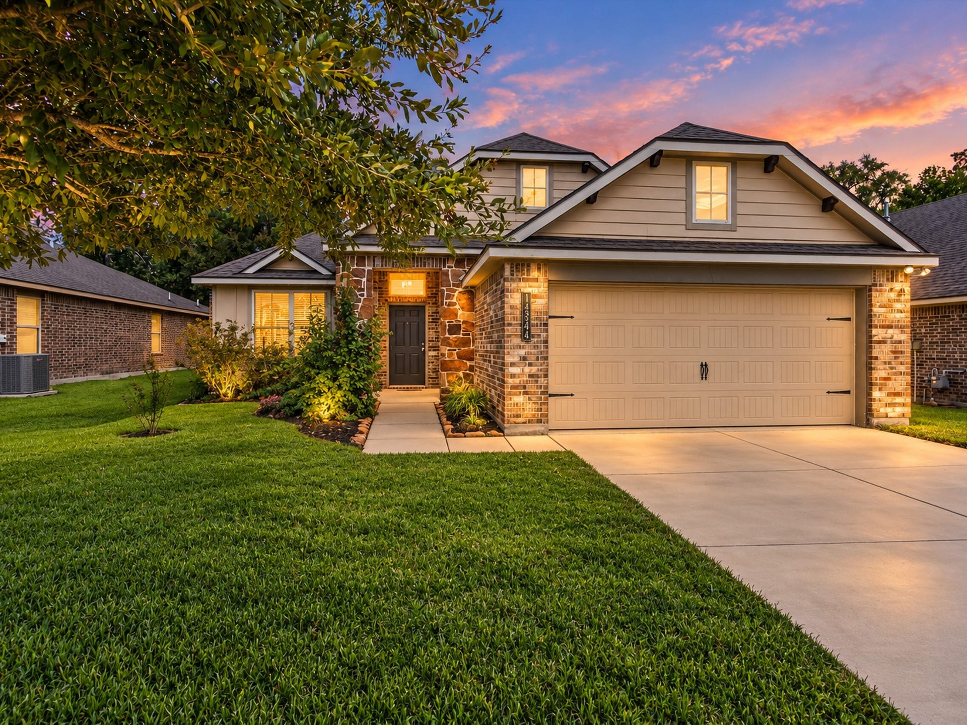 14344 N Summerchase Circle, Willis, TX 77318 14344 N Summerchase Circle, Willis, TX 77318