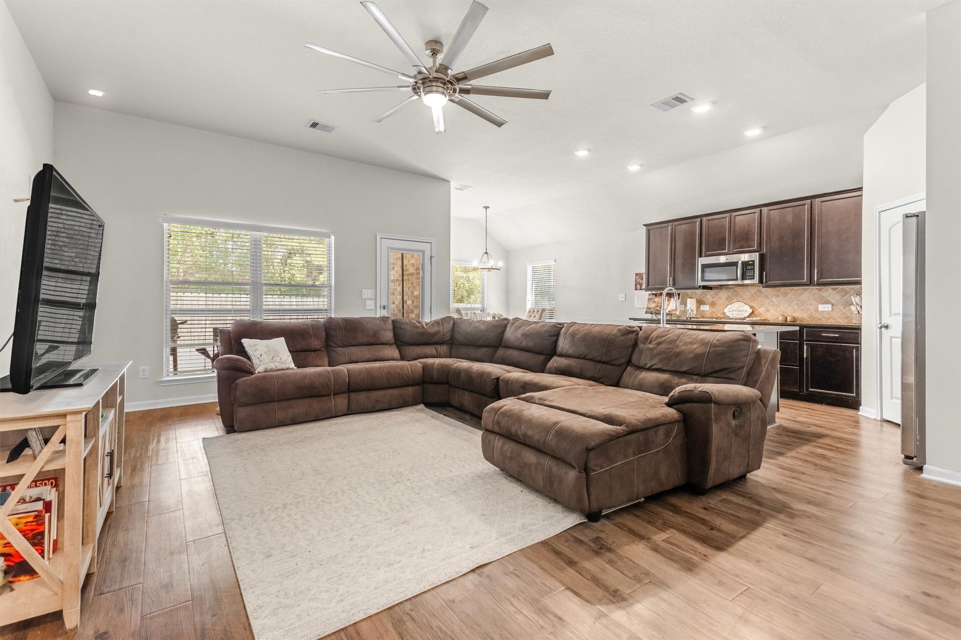 14344 N Summerchase Circle, Willis, TX 77318 14344 N Summerchase Circle, Willis, TX 77318