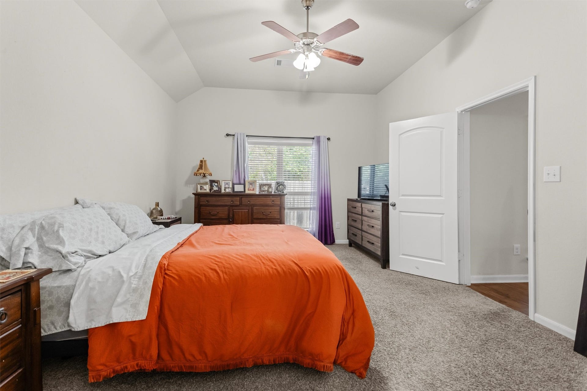 14344 N Summerchase Circle, Willis, TX 77318 14344 N Summerchase Circle, Willis, TX 77318