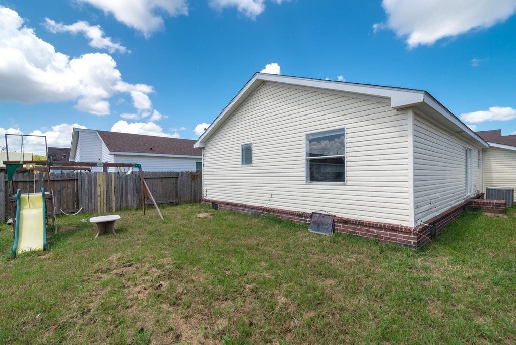 10115 Berrybriar Lane, Tomball, TX 77375