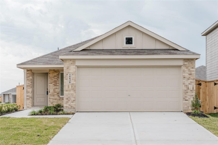 Property photo for 16626 Trembling Aspen Lane, New Caney, TX