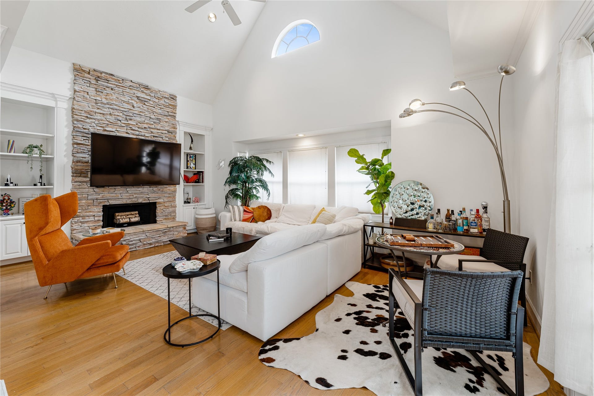 2409 Ralph Street, #B, Houston, TX 77006 2409 Ralph Street, #B, Houston, TX 77006