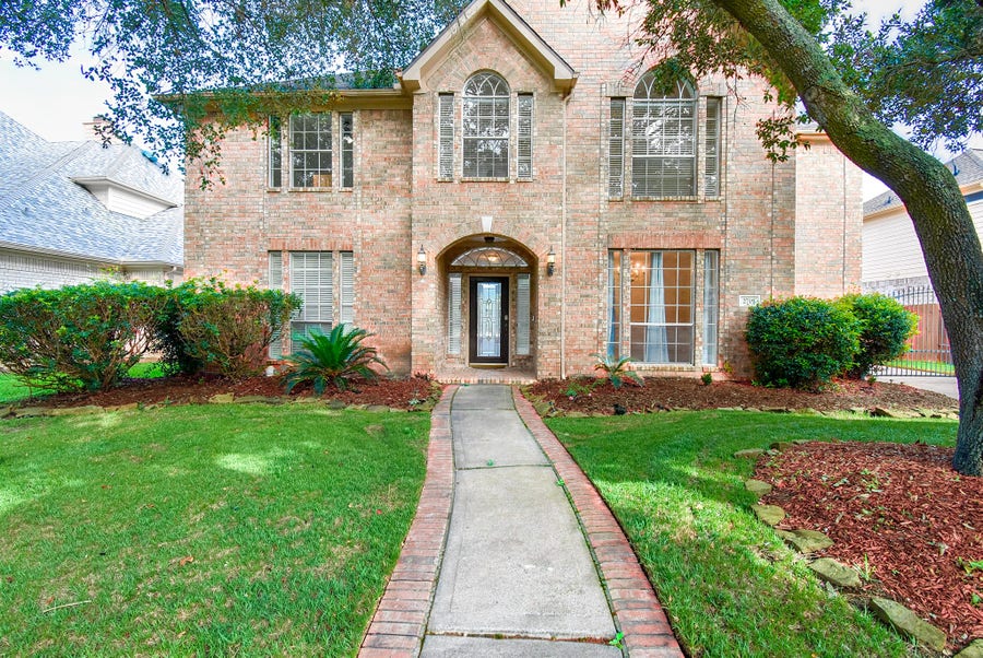 Property photo for 2719 Mossy Log Court, Houston, TX