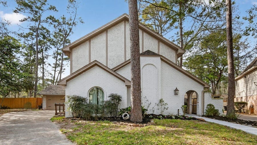 Property photo for 11735 Glenway Drive, Houston, TX