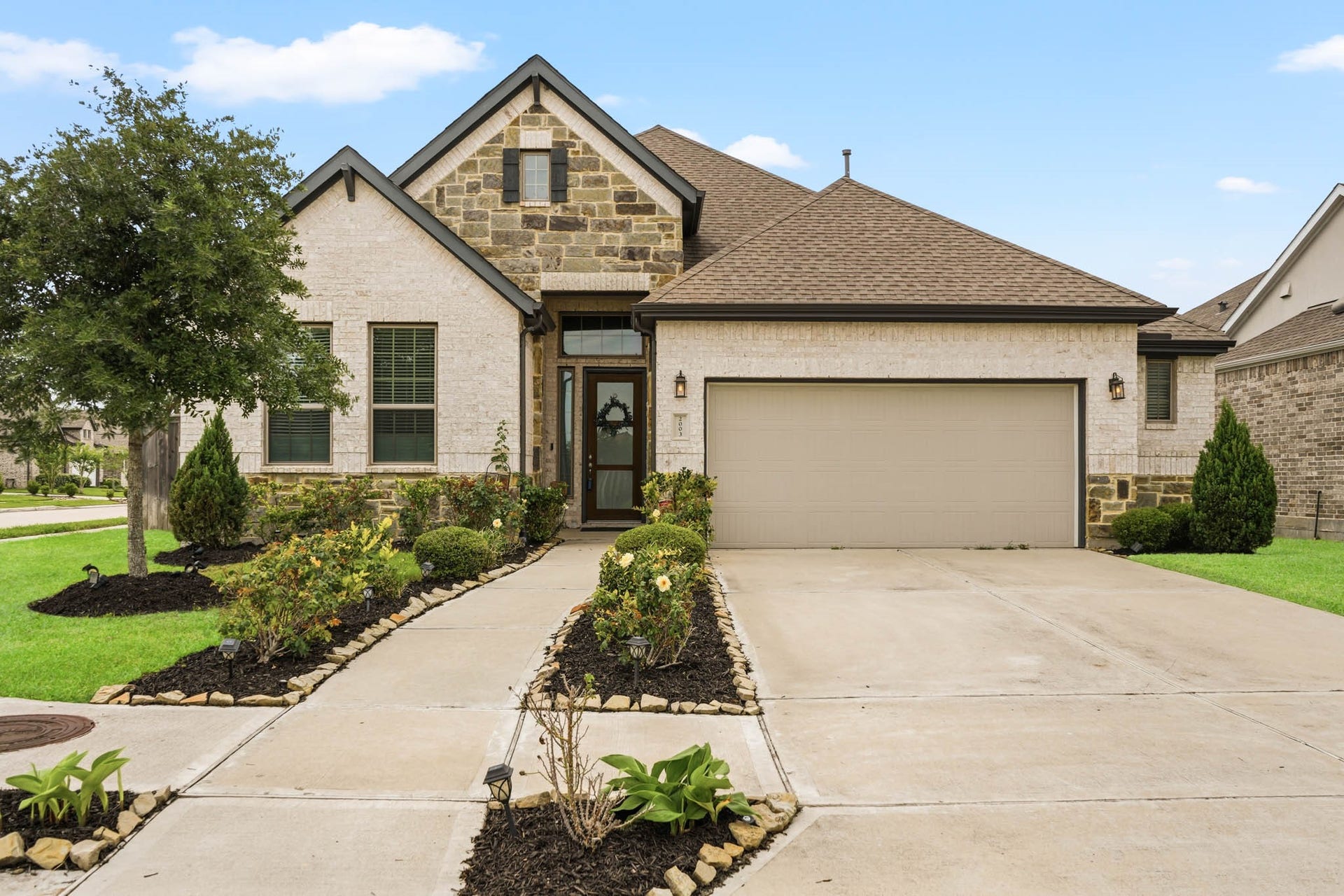 2003 Laurelwood Trail, Missouri City, TX 77459 2003 Laurelwood Trail, Missouri City, TX 77459