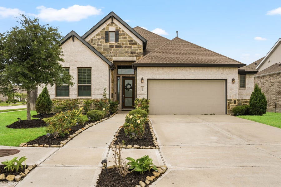 Property photo for 2003 Laurelwood Trail, Missouri City, TX