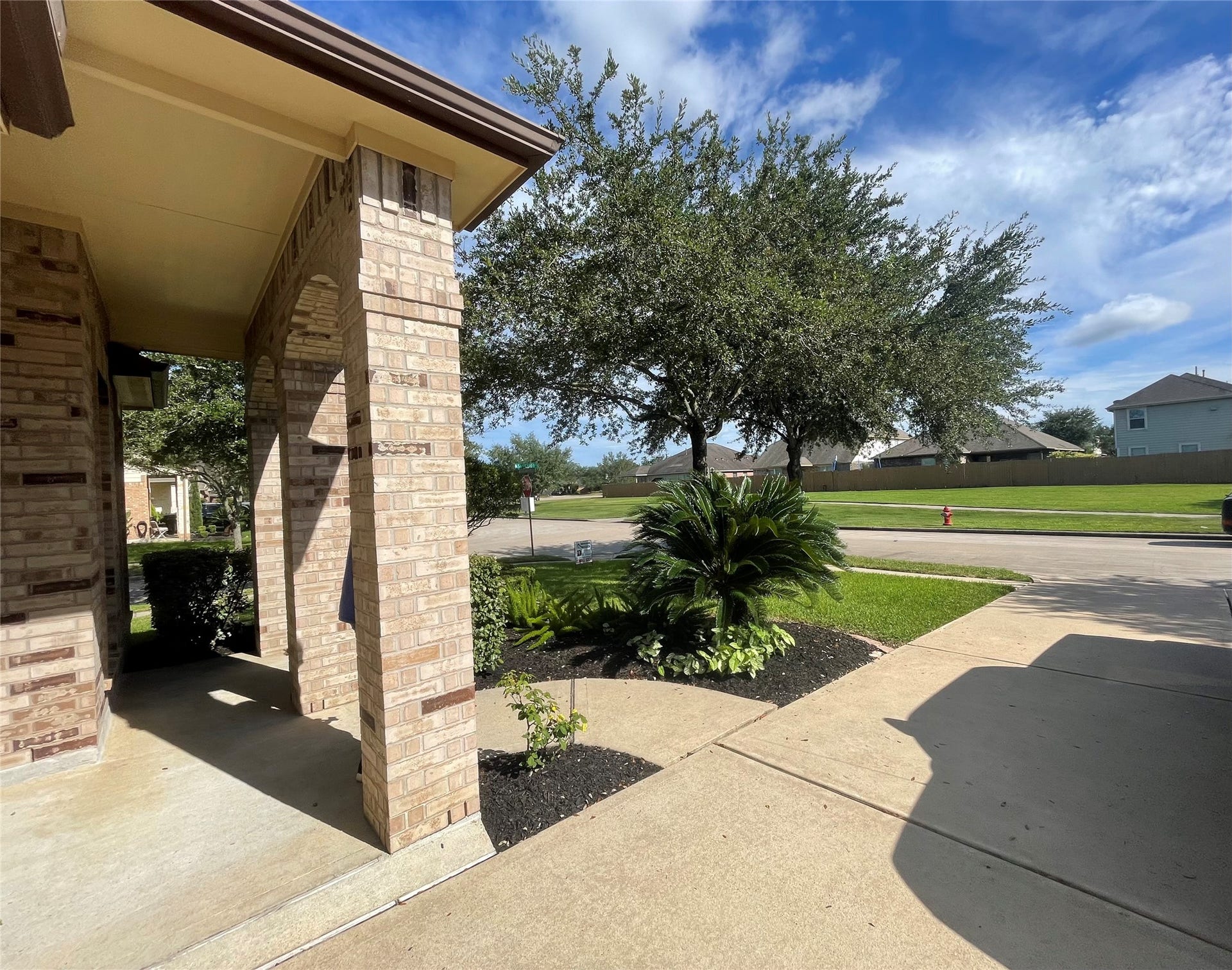 2898 Torano, League City, TX 77573 2898 Torano, League City, TX 77573