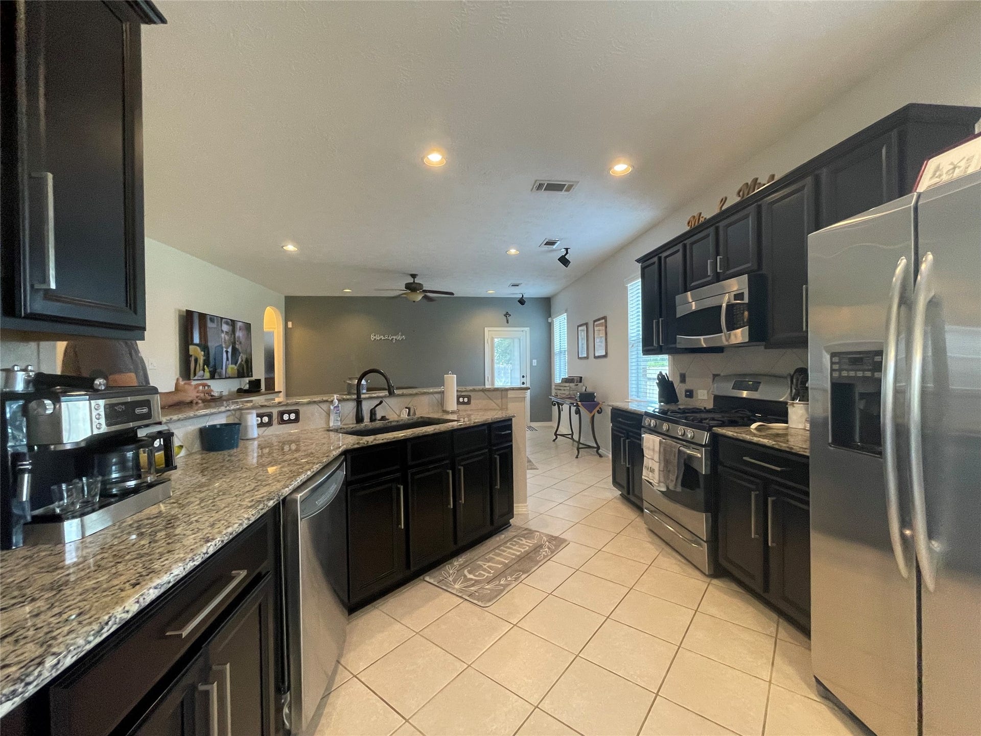 2898 Torano, League City, TX 77573 2898 Torano, League City, TX 77573