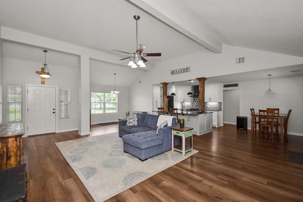 12824 Gibbs Street, Santa Fe, TX 77517 12824 Gibbs Street, Santa Fe, TX 77517