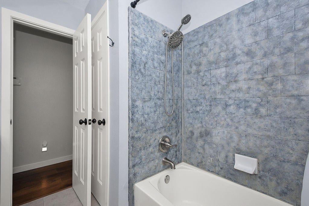 12824 Gibbs Street, Santa Fe, TX 77517 12824 Gibbs Street, Santa Fe, TX 77517