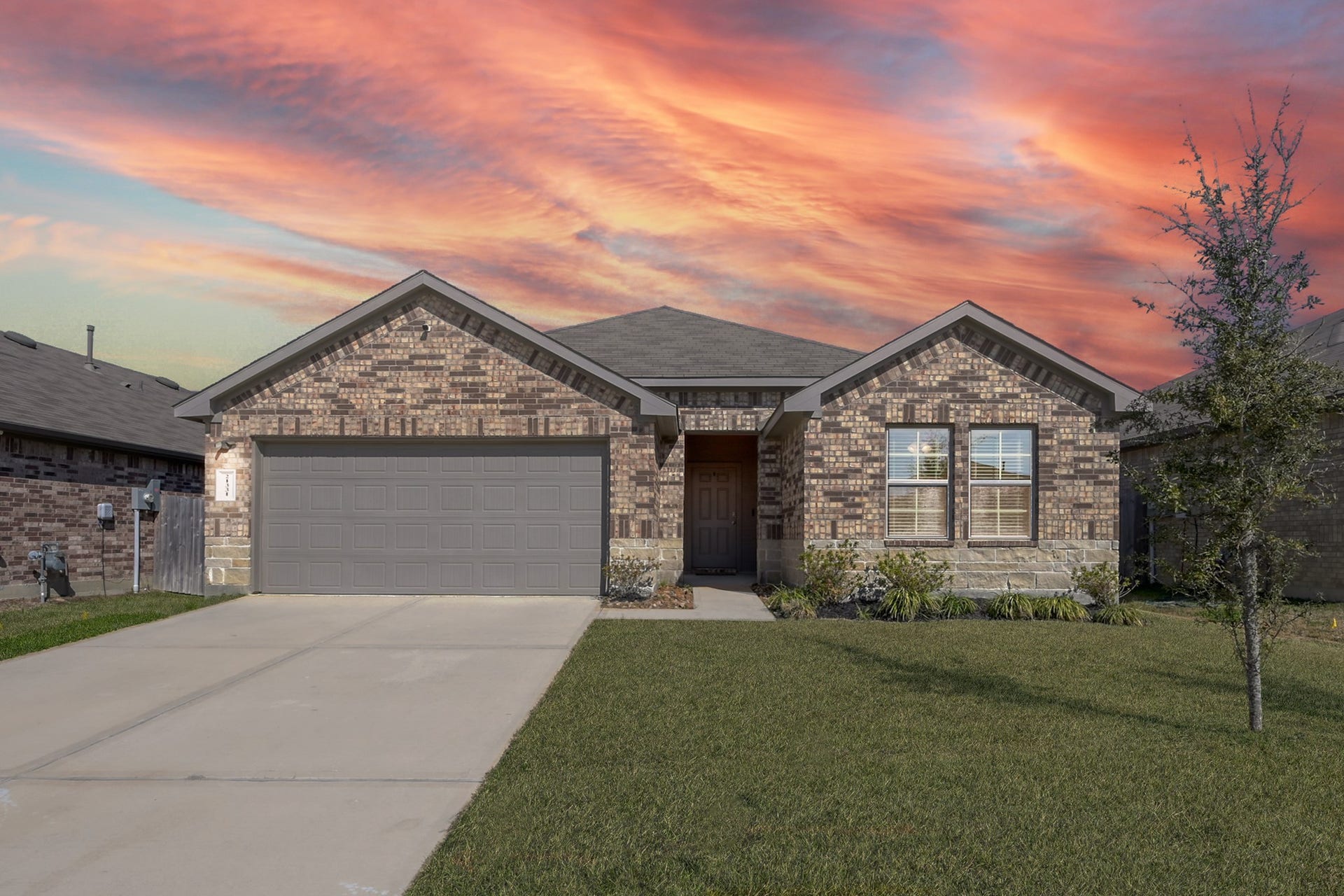 21331 Pine Mill Drive, New Caney, TX 77357 THIS BEAUTIFUL OPEN CONCEPT 4 BEDROOM 2 BATH HOME IS NOT ONLY A BEAUTIFUL HOME AND HAS A LAYOUT THAT YOU WILL LOVE, IT IS IN THE CANOPIES A 611 ACRE MASTER PLANNED COMMUNITY OFFERING WALKING TRAILS, POOLS, AND WITH 2 ELEMENTARY SCHOOLS IN THE COMMUNITY.