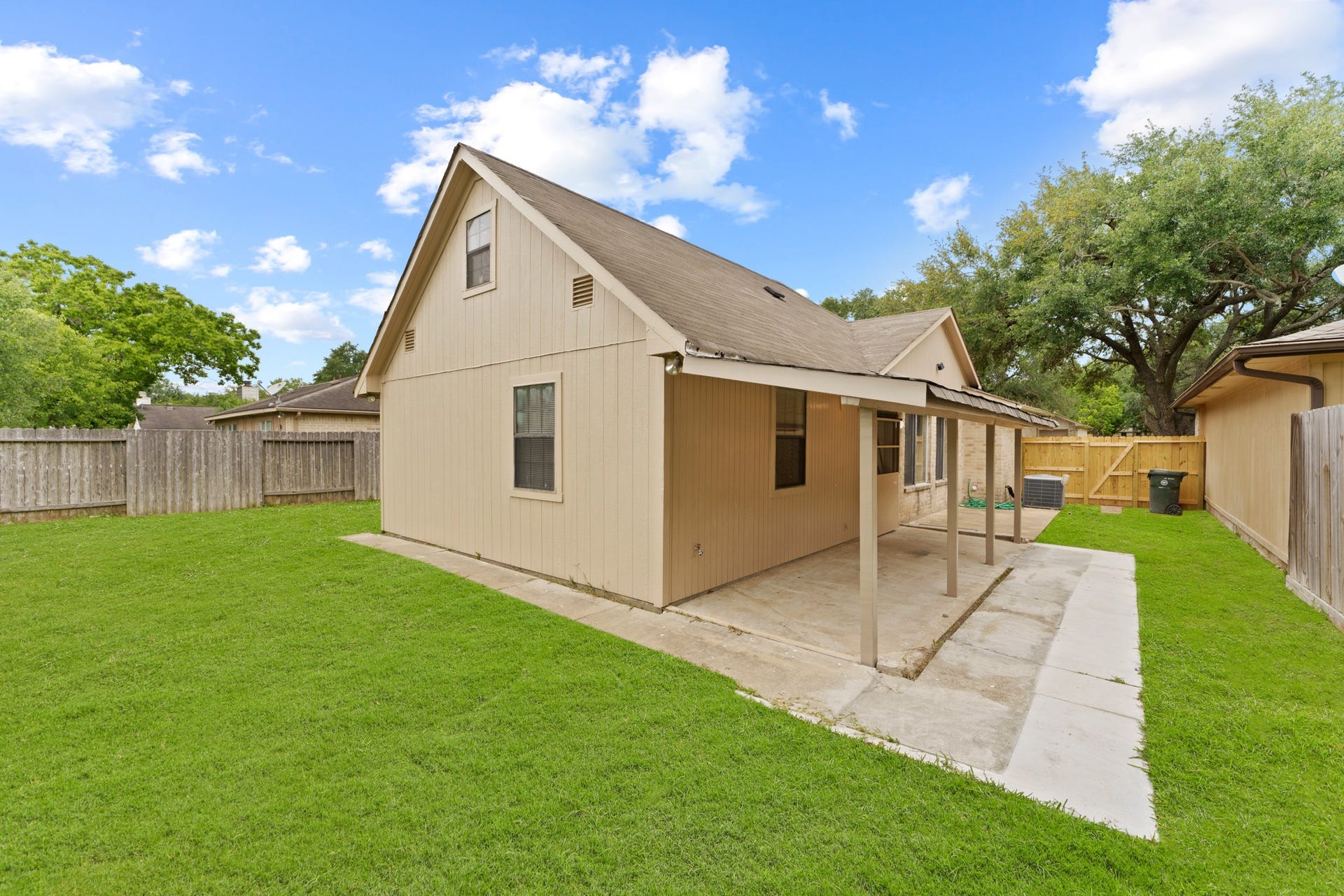 3926 Mill Rock Circle, Sugar Land, TX 77479 *new roof not shown in this photo* Being situated on a 5,775 sqft. lot, this home has a very spacious backyard! Featuring a covered patio where you could add some outdoor furniture and a grill and enjoy relaxing and getting some fresh air!