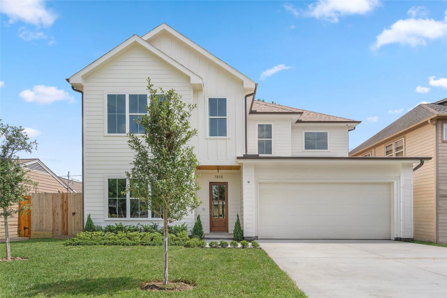 Property photo for 1815 Nina Lee Lane, Houston, TX