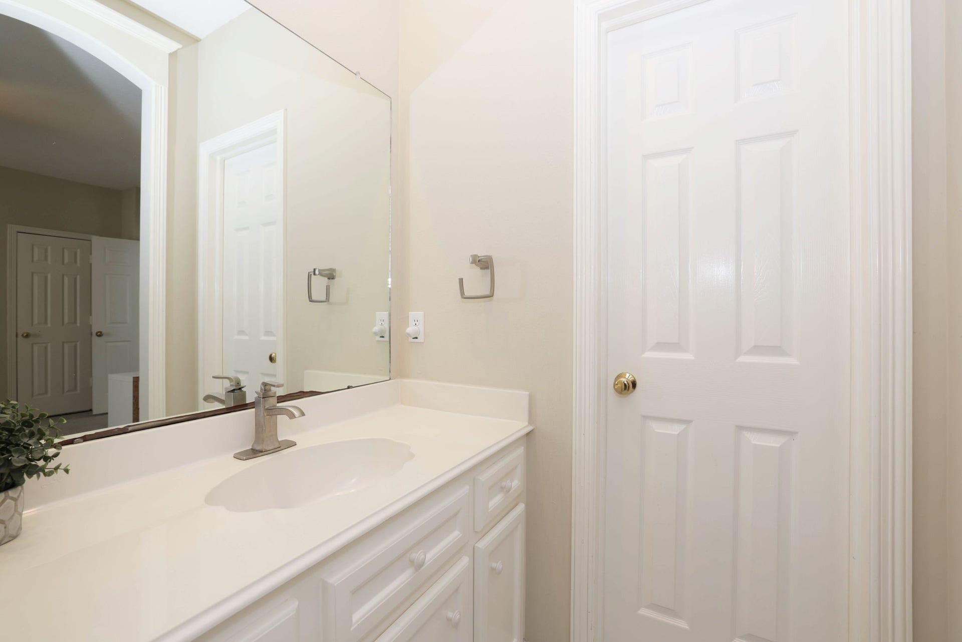 13807 Pegasus Road, Cypress, TX 77429 13807 Pegasus Road, Cypress, TX 77429