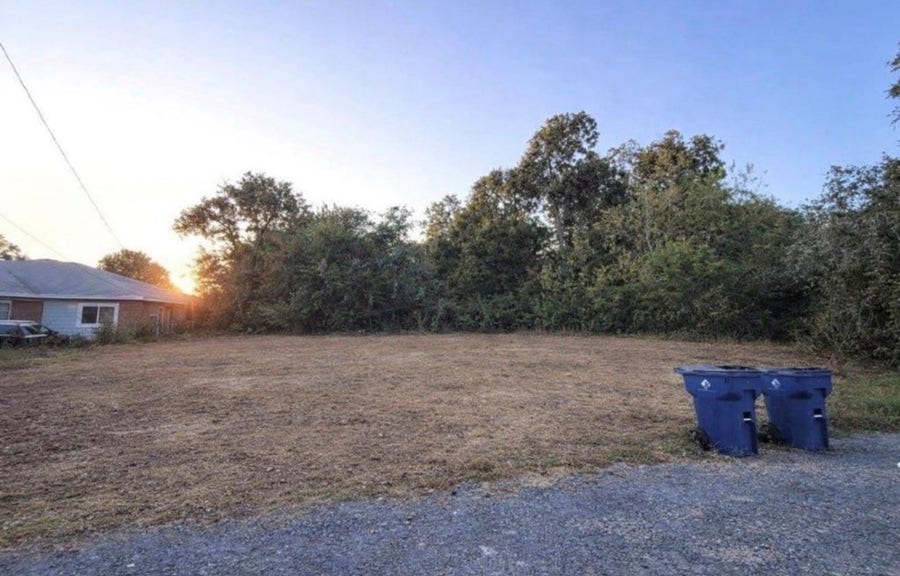 Property photo for 119 Thelma Ln, Texas City, TX