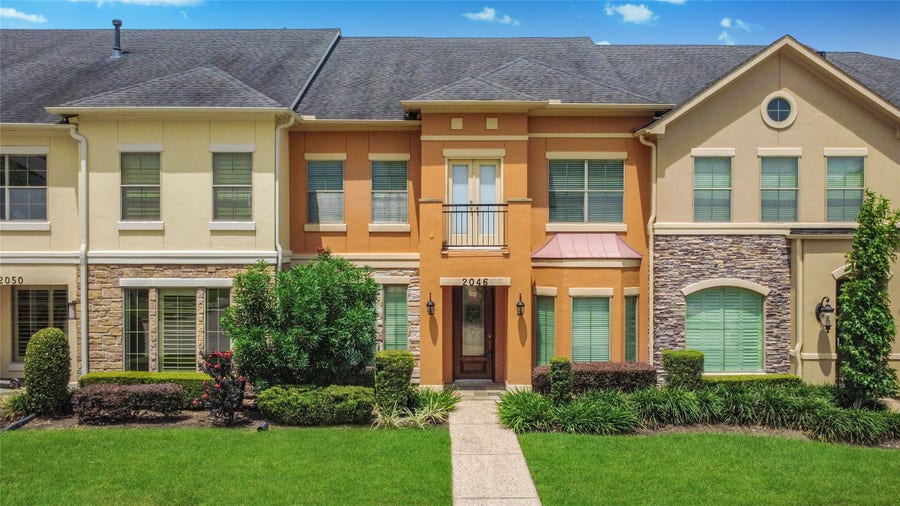 Property photo for 2046 Palm Forest Lane, Houston, TX