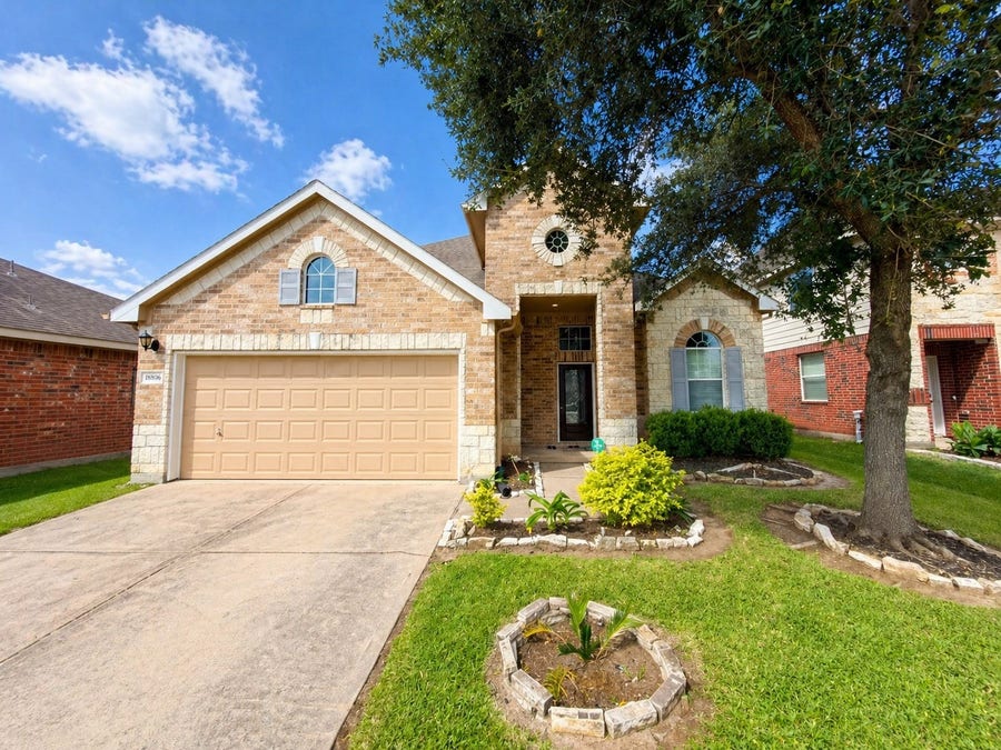 Property photo for 8806 Inglebrook Lane, Houston, TX