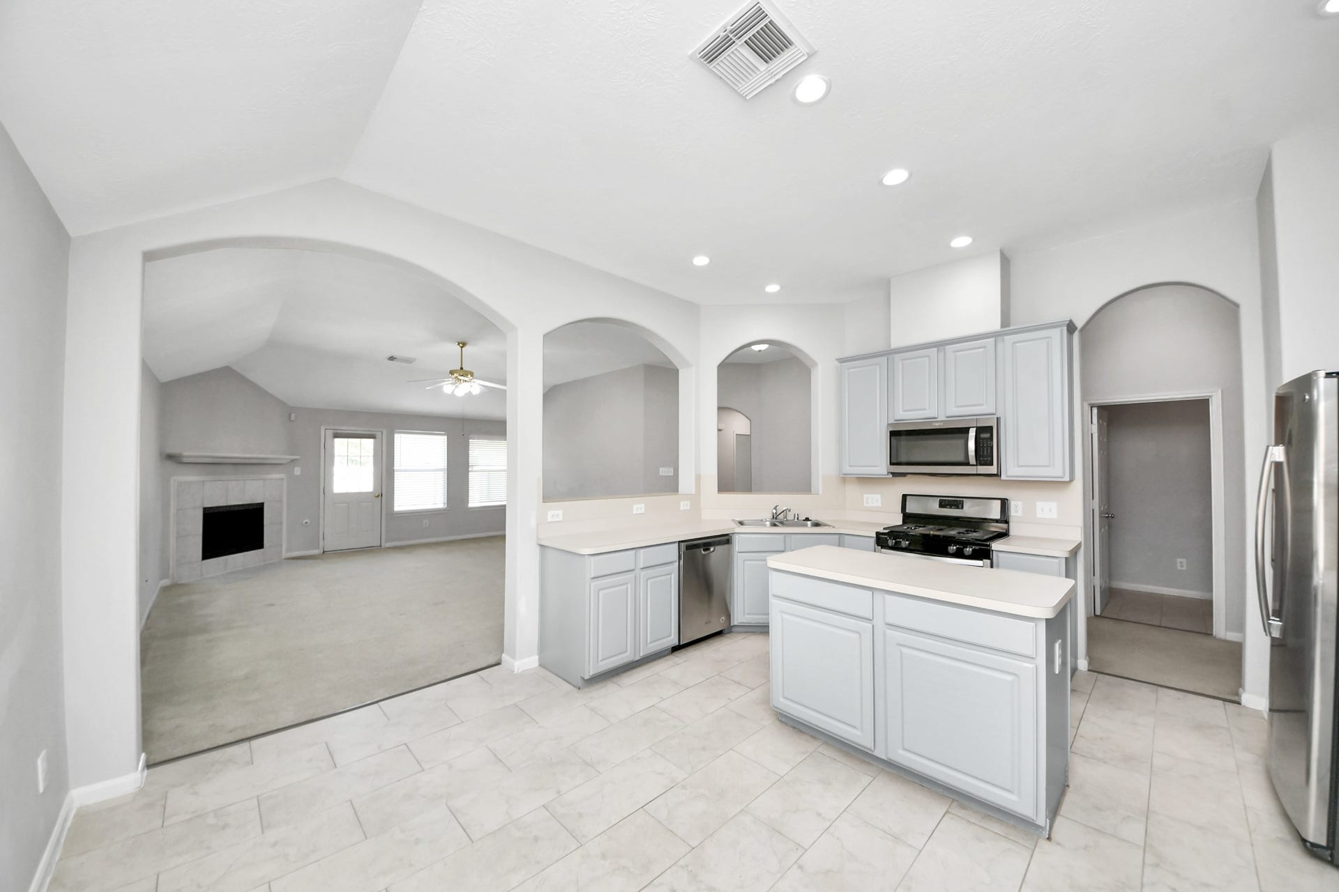 14134 Silver Glade Lane, Sugar Land, TX 77498 14134 Silver Glade Lane, Sugar Land, TX 77498