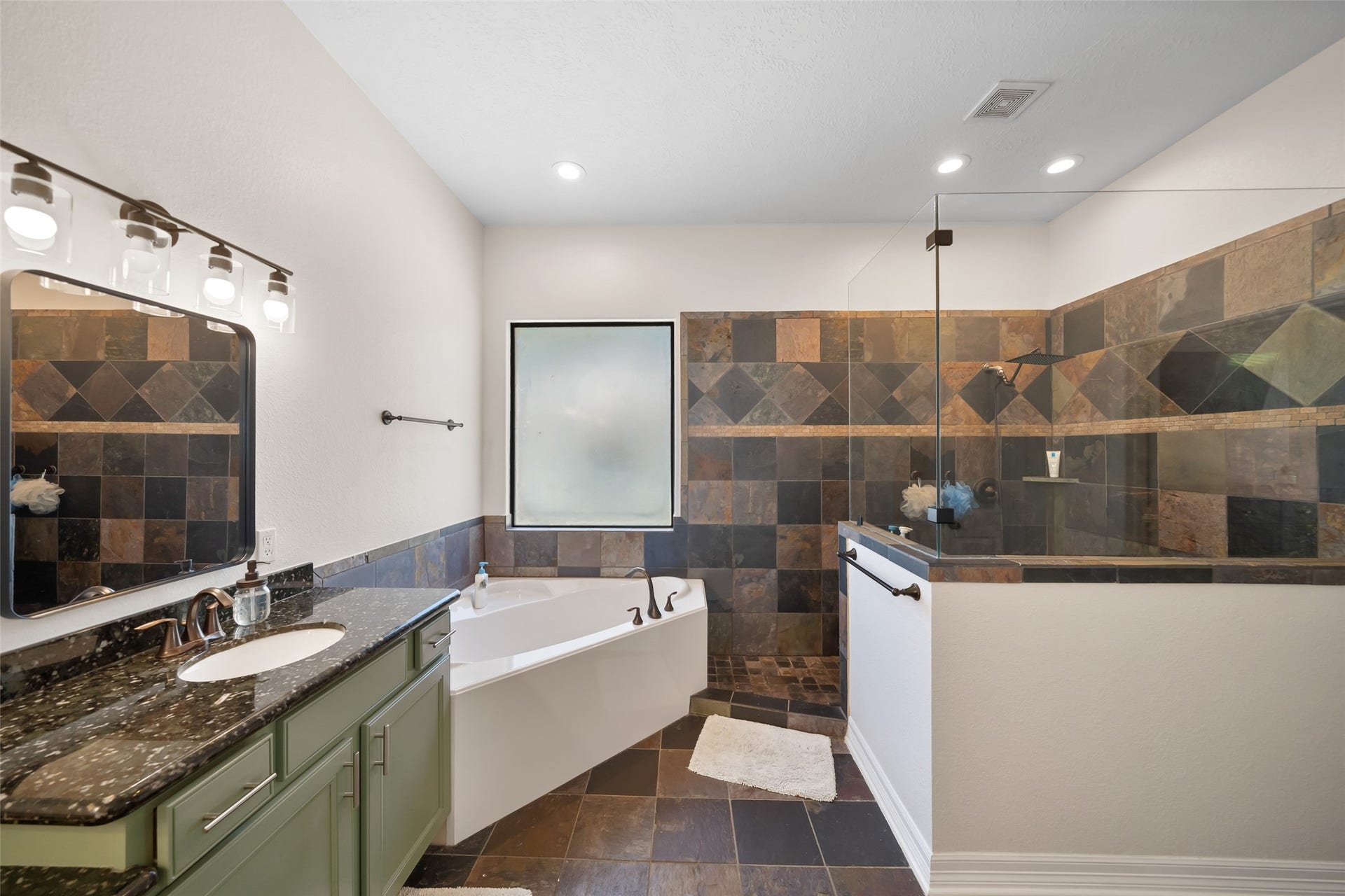 12300 Cedar Lane, Willis, TX 77378 12300 Cedar Lane, Willis, TX 77378