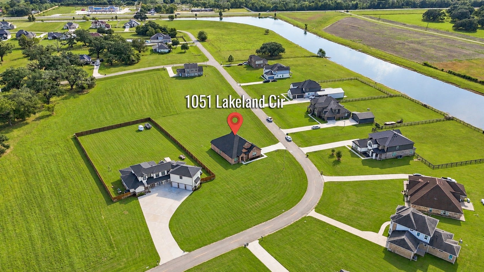 1051 Lakeland Circle, Rosharon, TX 77583 WOW! WHAT A SPECTACULAR BIRD'S-EYE VIEW! Prepare to be AMAZED by this INCREDIBLE AERIAL PERSPECTIVE showcasing your IMPRESSIVE ONE-ACRE PROPERTY surrounded by beautiful custom homes! Just LOOK at that EXPANSIVE GREEN LAWN & ALL THAT WONDERFUL OPEN SPACE! Imagine the possibilitiesyour DREAM GARDEN, outdoor entertaining area, or simply room to roam & enjoy the peaceful surroundings! Experience the BEAUTY OF COUNTRY-STYLE LIVING with space between neighboring homes! A TRULY SPECIAL PLACE TO CALL HOME!