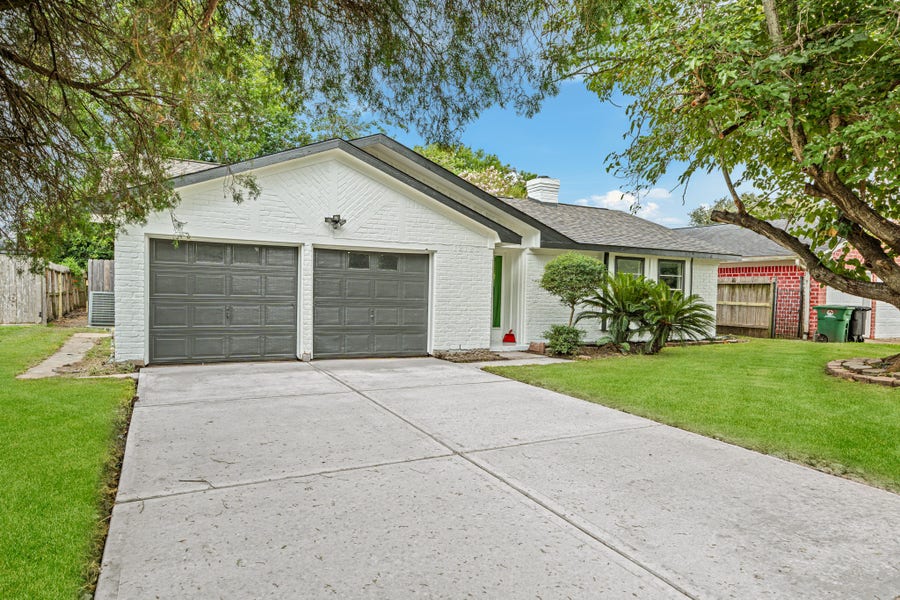 Property photo for 12123 Pompano Lane, Houston, TX