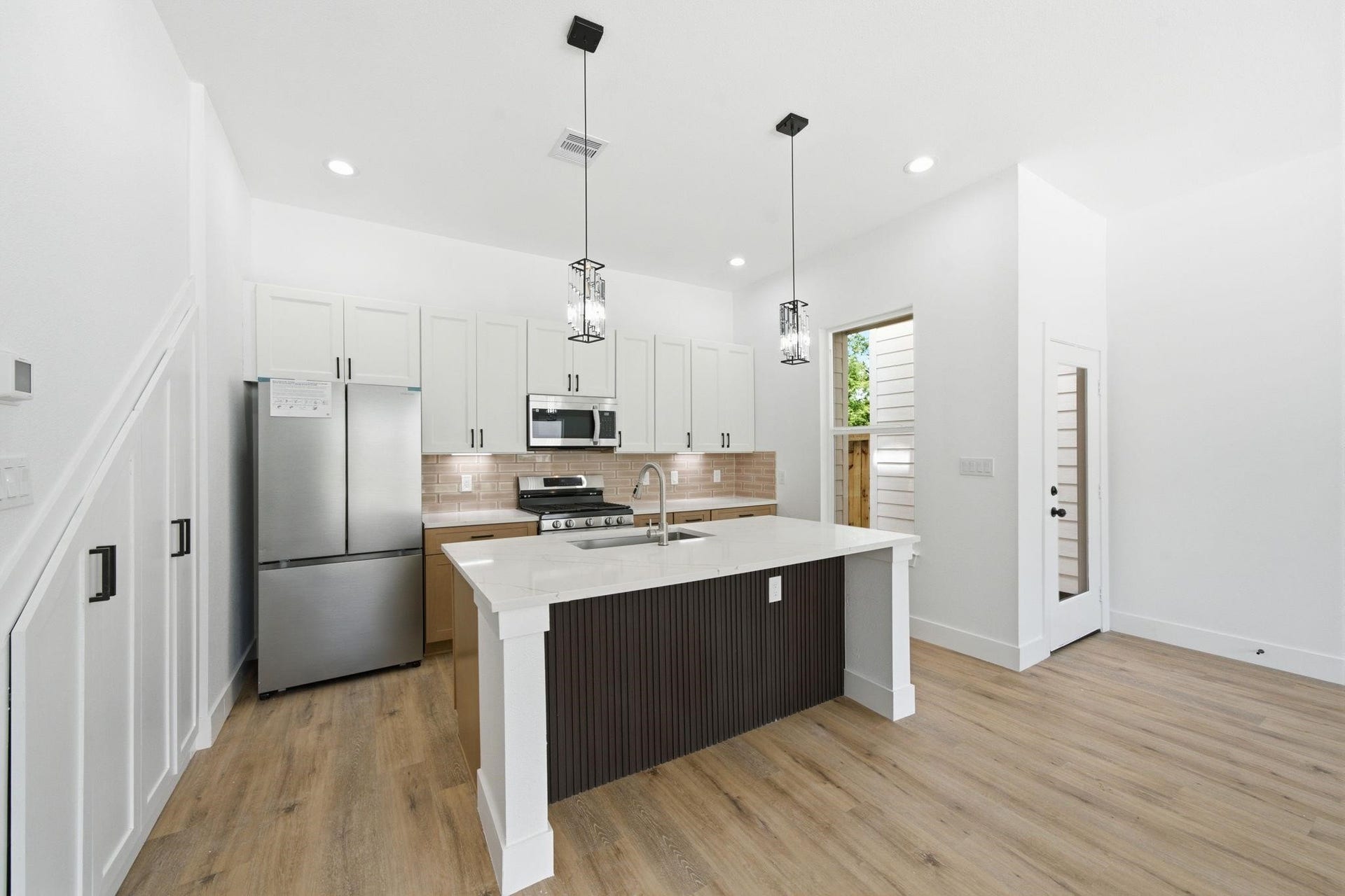 8908 Knoll Leaf Drive, Houston, TX 77080