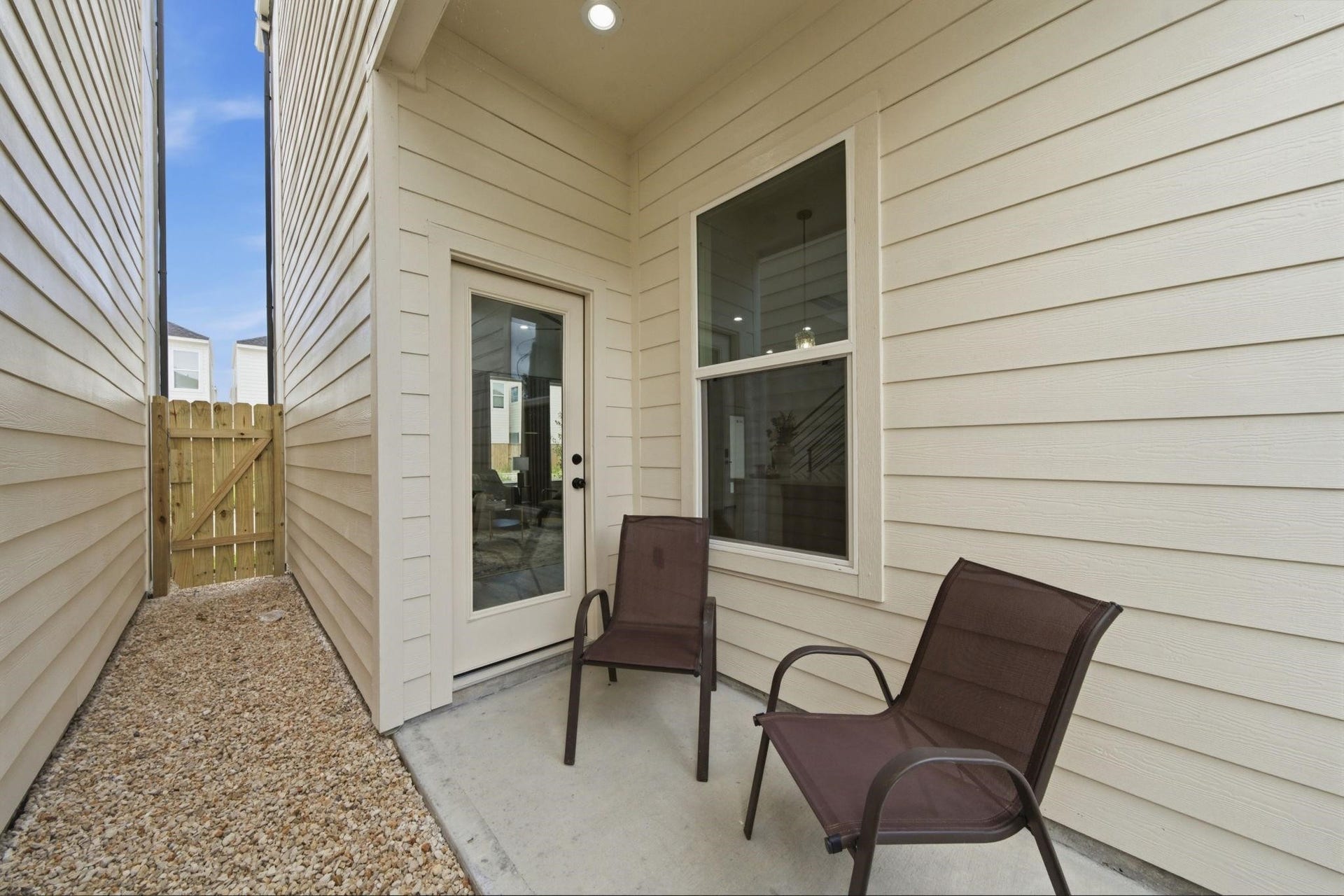 8908 Knoll Leaf Drive, Houston, TX 77080