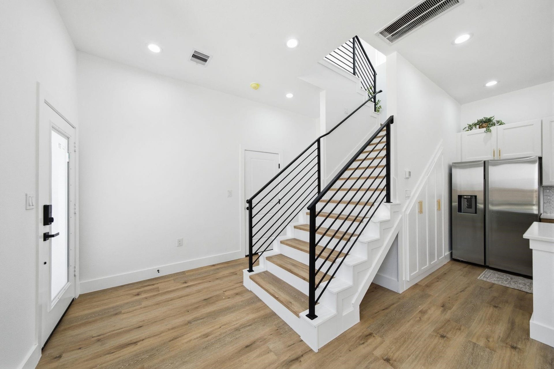 8908 Knoll Leaf Drive, Houston, TX 77080