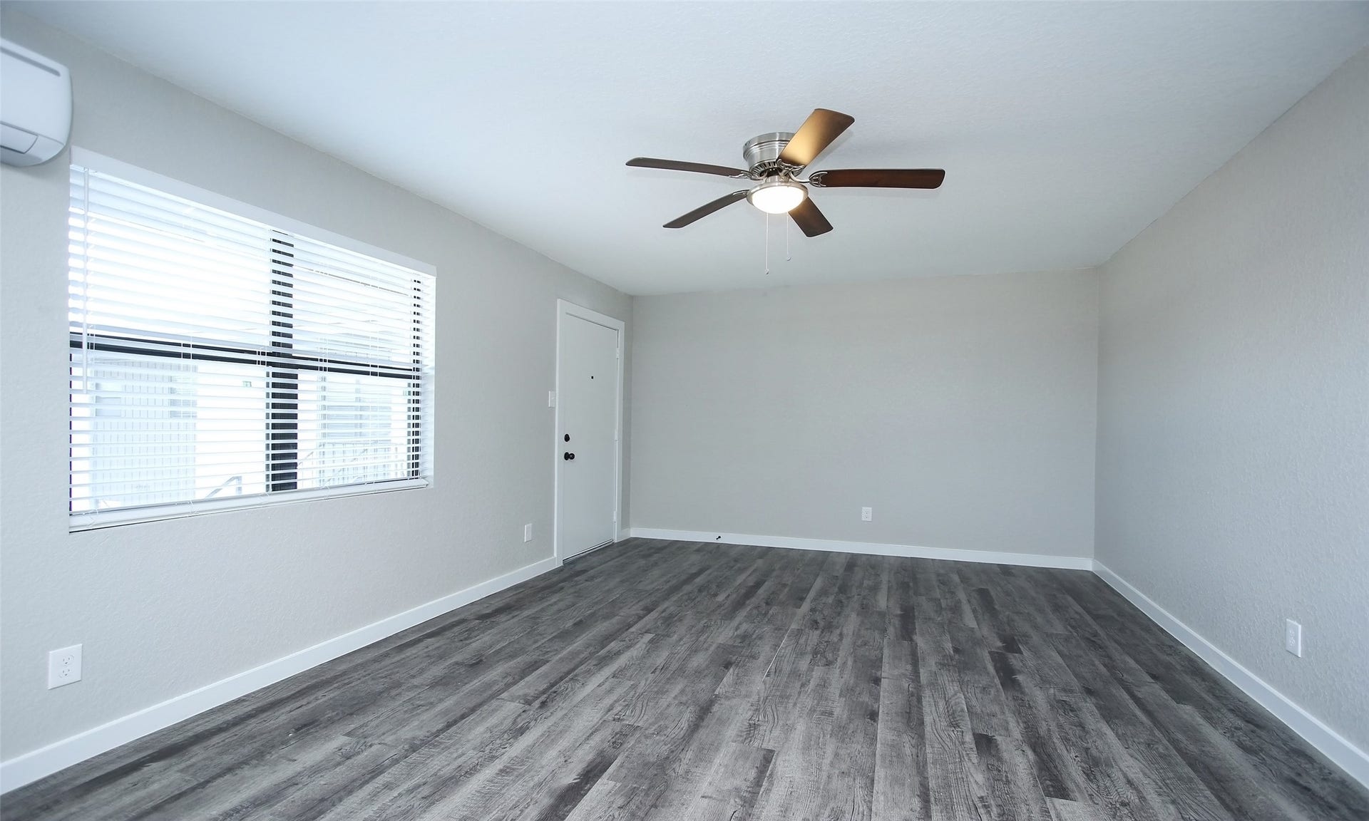 5201 Crawford Street, #3, Houston, TX 77004 5201 Crawford Street, #3, Houston, TX 77004