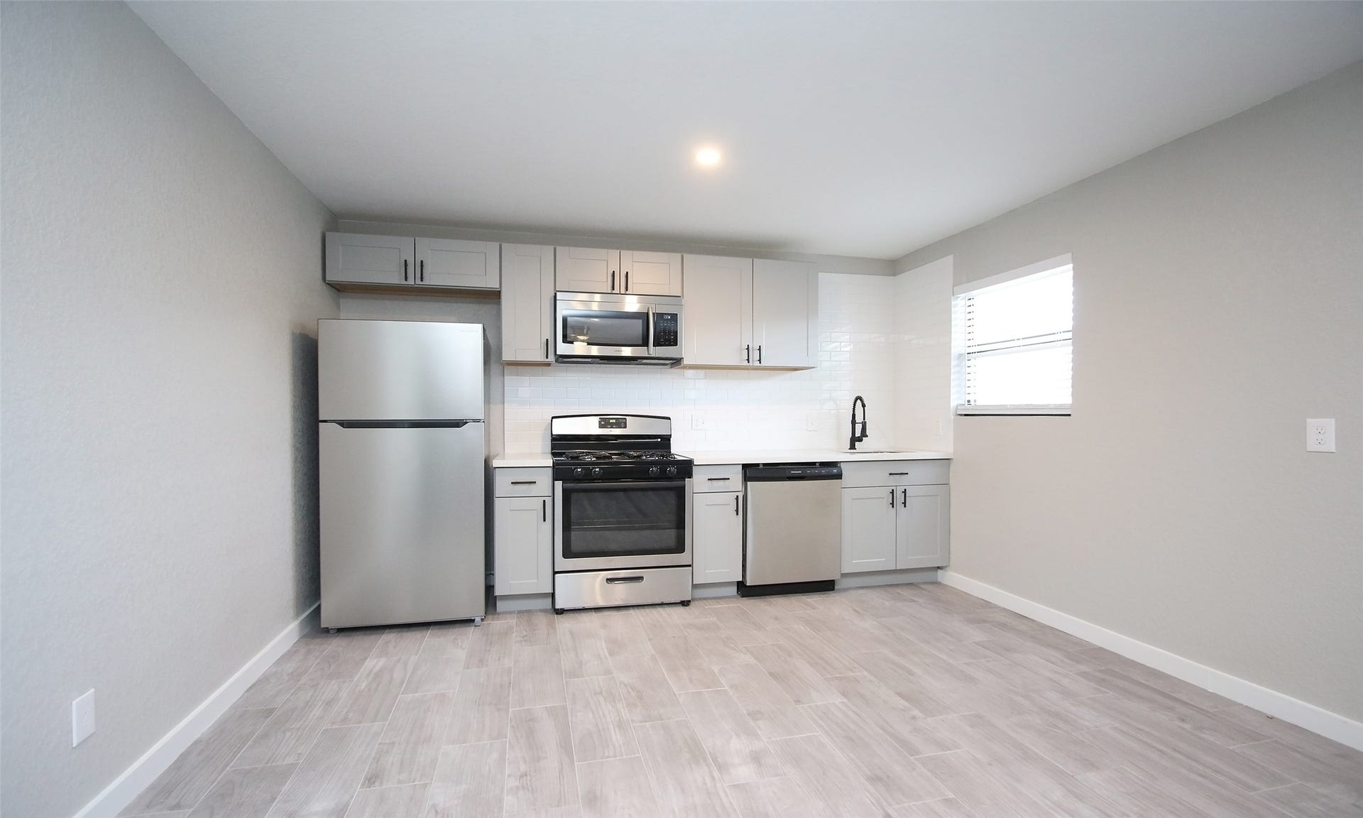5201 Crawford Street, #3, Houston, TX 77004 5201 Crawford Street, #3, Houston, TX 77004