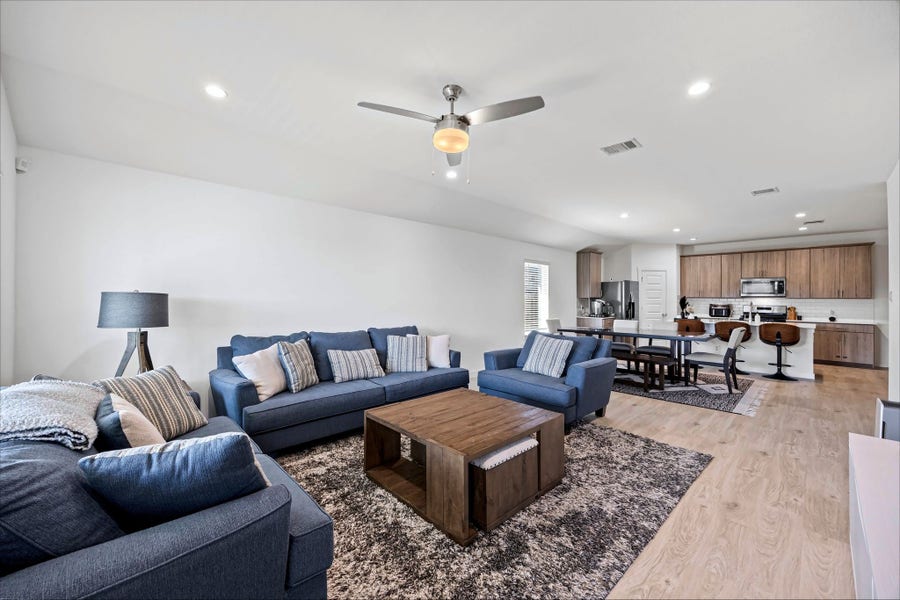 Property photo for 1623 Solana Drive, Fresno, TX