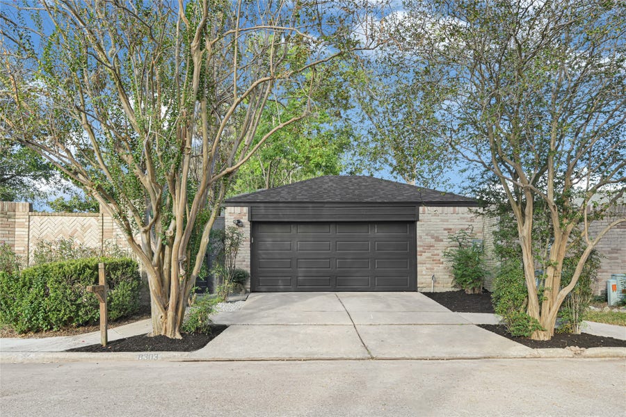 Property photo for 8303 Spring Wind Drive, Houston, TX