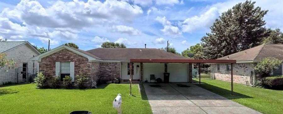 Property photo for 805 Northbend Drive, Baytown, TX