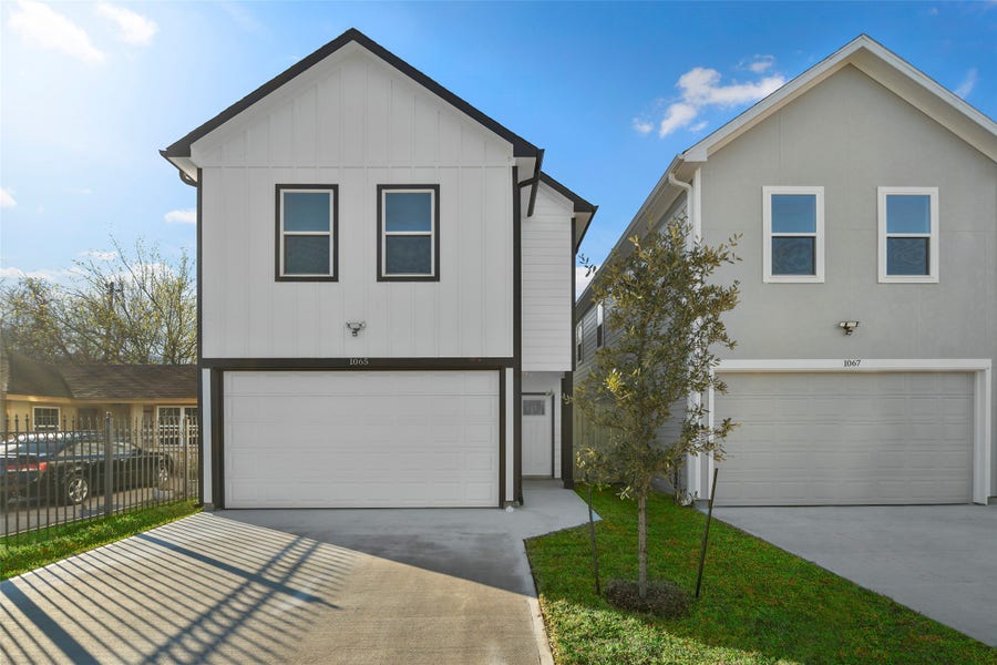 Property photo for 1065 Saint Clair Street, Houston, TX