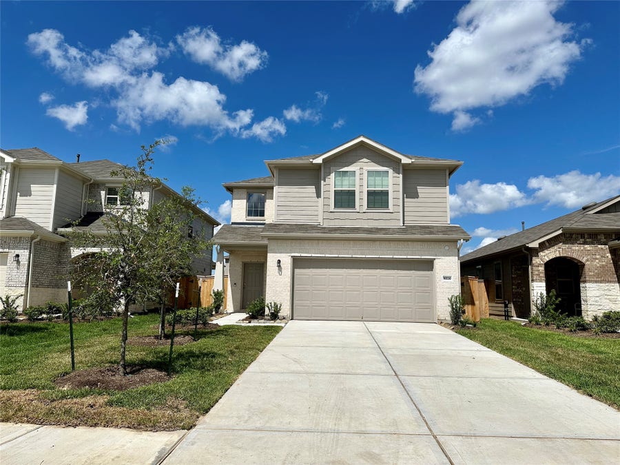 Property photo for 16530 Pine Arrow Drive, Conroe, TX