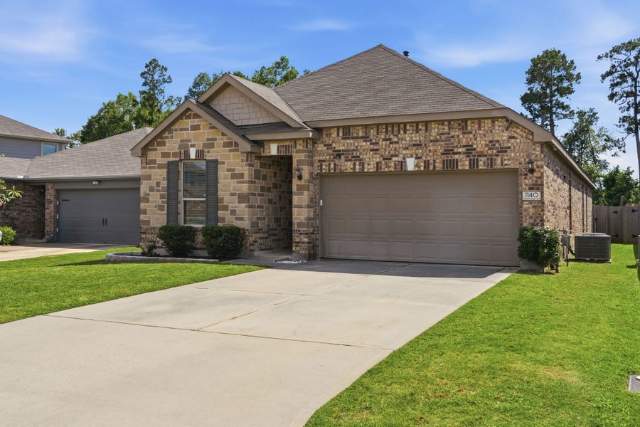 Property photo for 1140 Clonmore Court, Conroe, TX